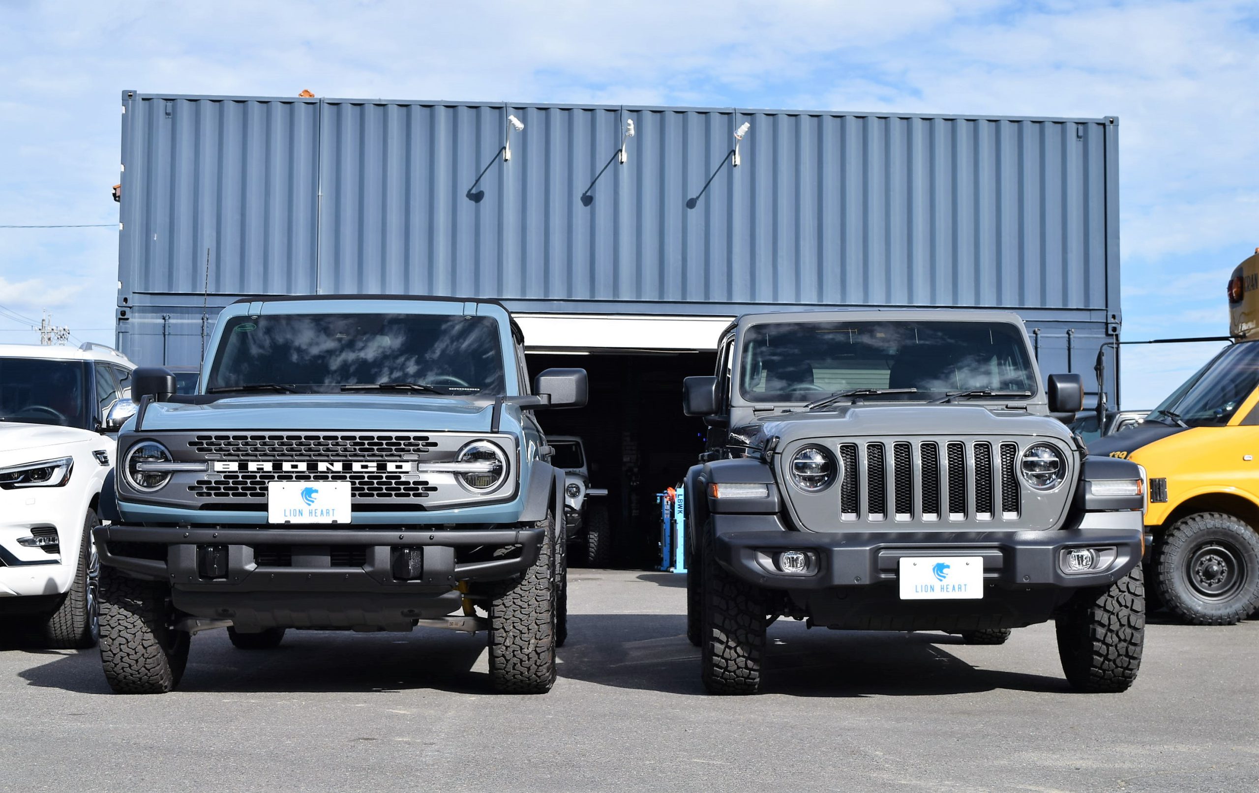 新型 Ford ブロンコとJeep JLラングラーアンリミテッドを比べてみまし