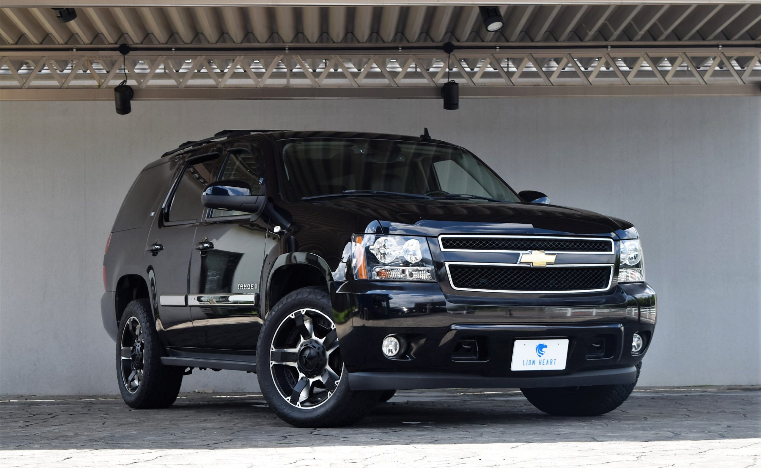 納車車両] シボレー タホ LT 新車並行車 | LION HEART