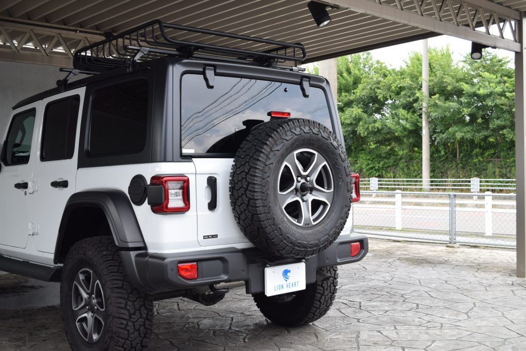 センス良くオフロードカスタムされた1台！Jeep JL ラングラー