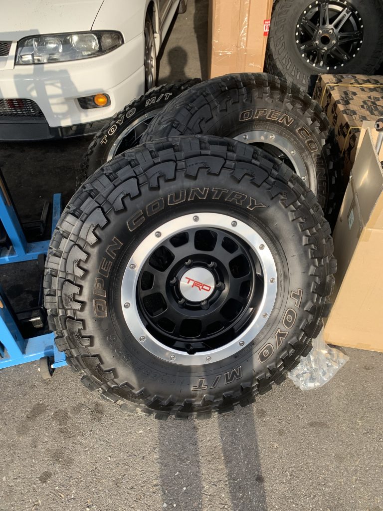 TRD 16インチ　ビートロックスタイル　ホイール　（USED）　MTタイヤSET image1