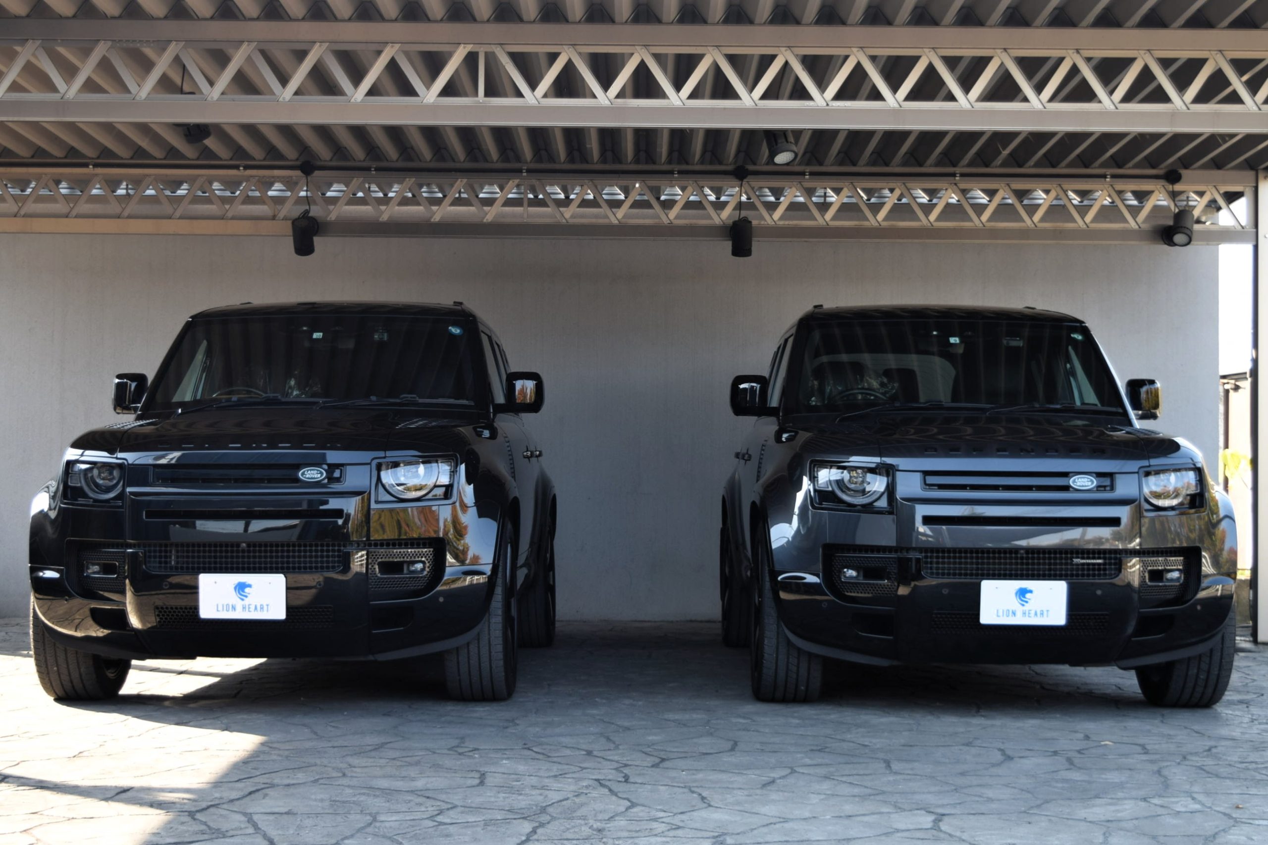 LAND ROVER - 【背面付き】ランドローバー LE系 レンジローバー